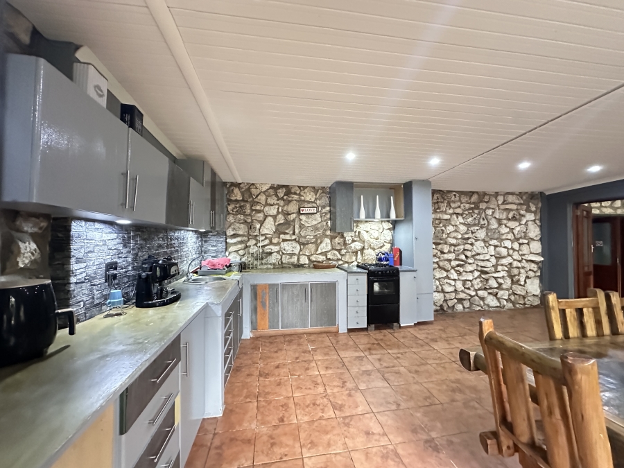 2 Bedroom Property for Sale in Stilbaai Oos Western Cape